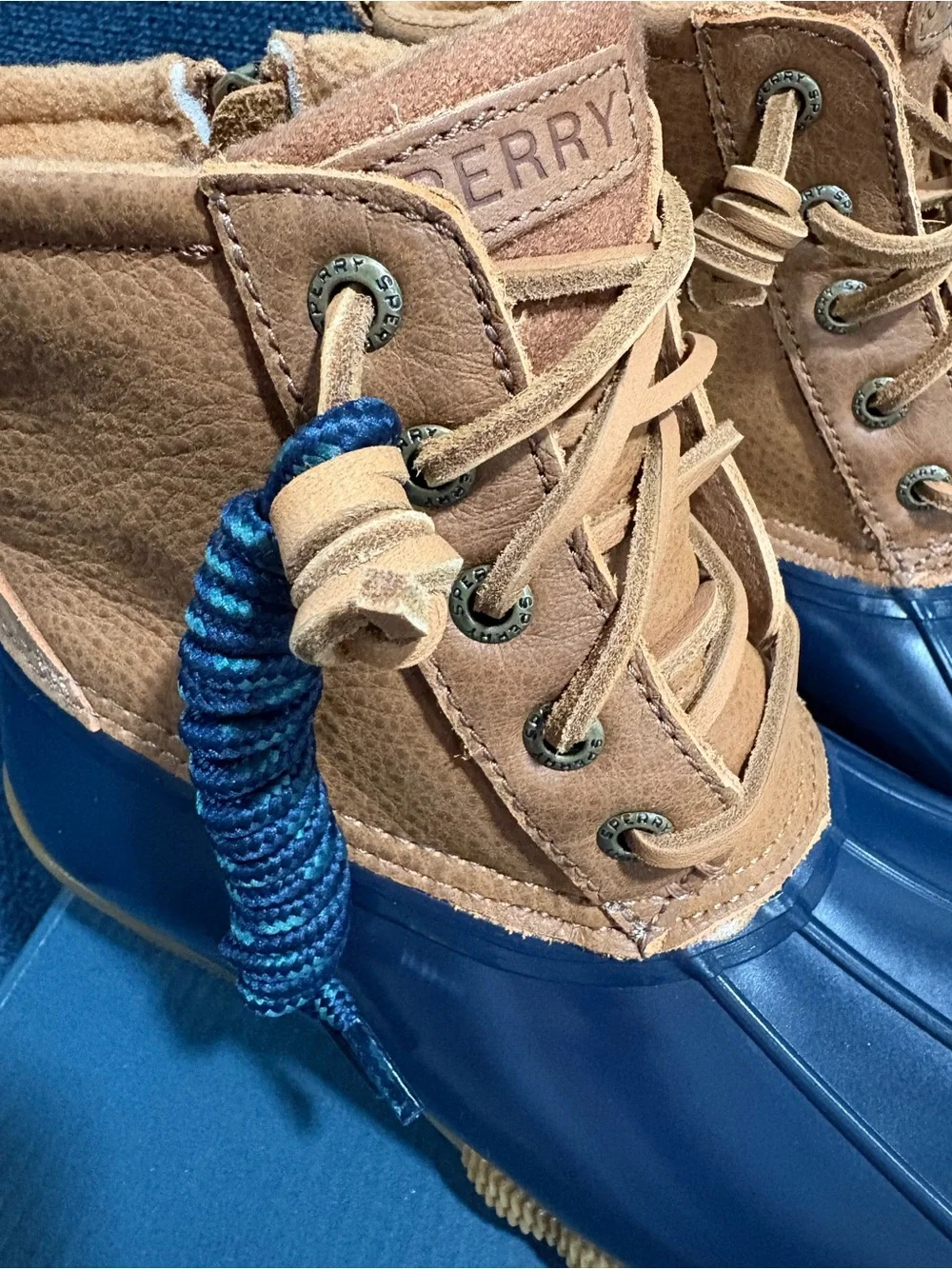 NIB- Women’s Sperry Saltwater Thinsulate Duck Lug Boot, Leather, Waterproof Sz 5